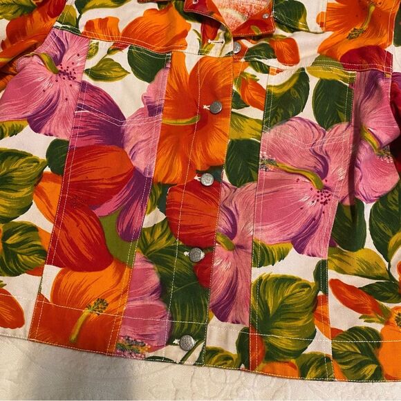 Chico’s Design size 0 Small Floral Tropical Hibiscus Pink & Orange Denim Jacket - Picture 5 of 12